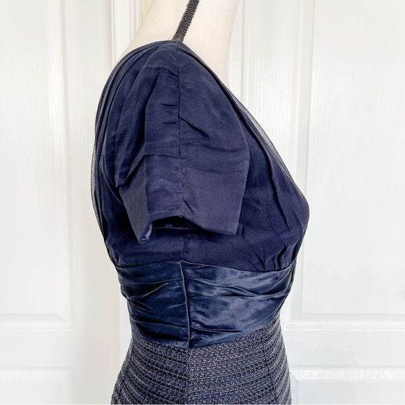 Antonio Melani‎ Size 0 Heart Neck Navy Cocktail Dress with Tweed Pencil Bottom - Picture 8 of 14